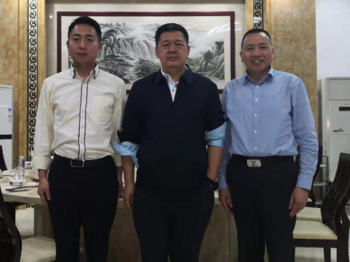 中紀(jì)委國(guó)際合作局郭松江局長(zhǎng)、人民日?qǐng)?bào)社馬海濤副總編親臨新望視察指導(dǎo)